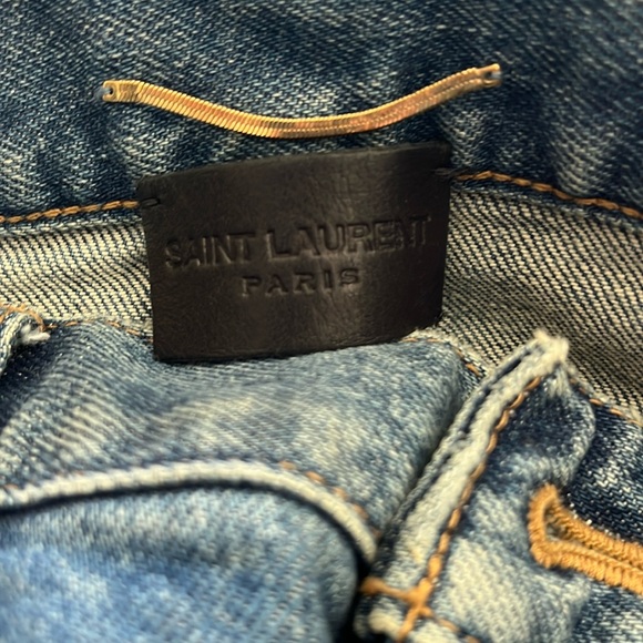 Saint Laurent High-Rise Straight Jeans in Blue – Size 27
Make me an offer! - Picture 2 of 7